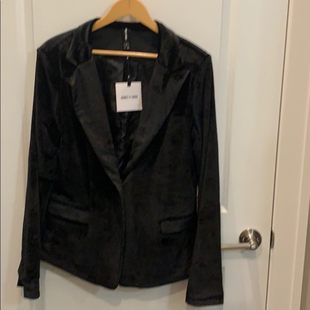 NWT XL Agnes & Dora Stretch Velvet Blazer